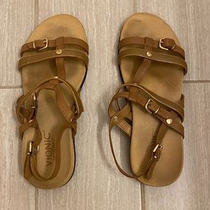 Vionic - tan sandals size 7